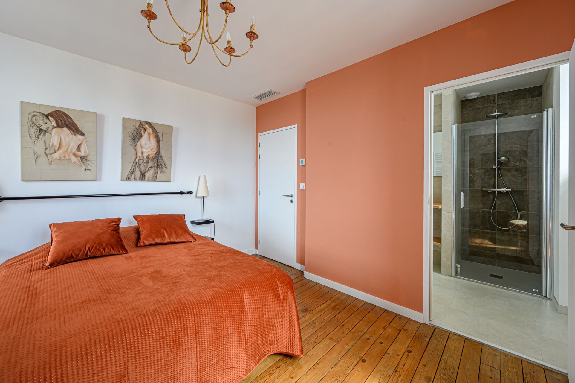 luxury house 8 Rooms for sale on ST PIERRE QUIBERON (56510)