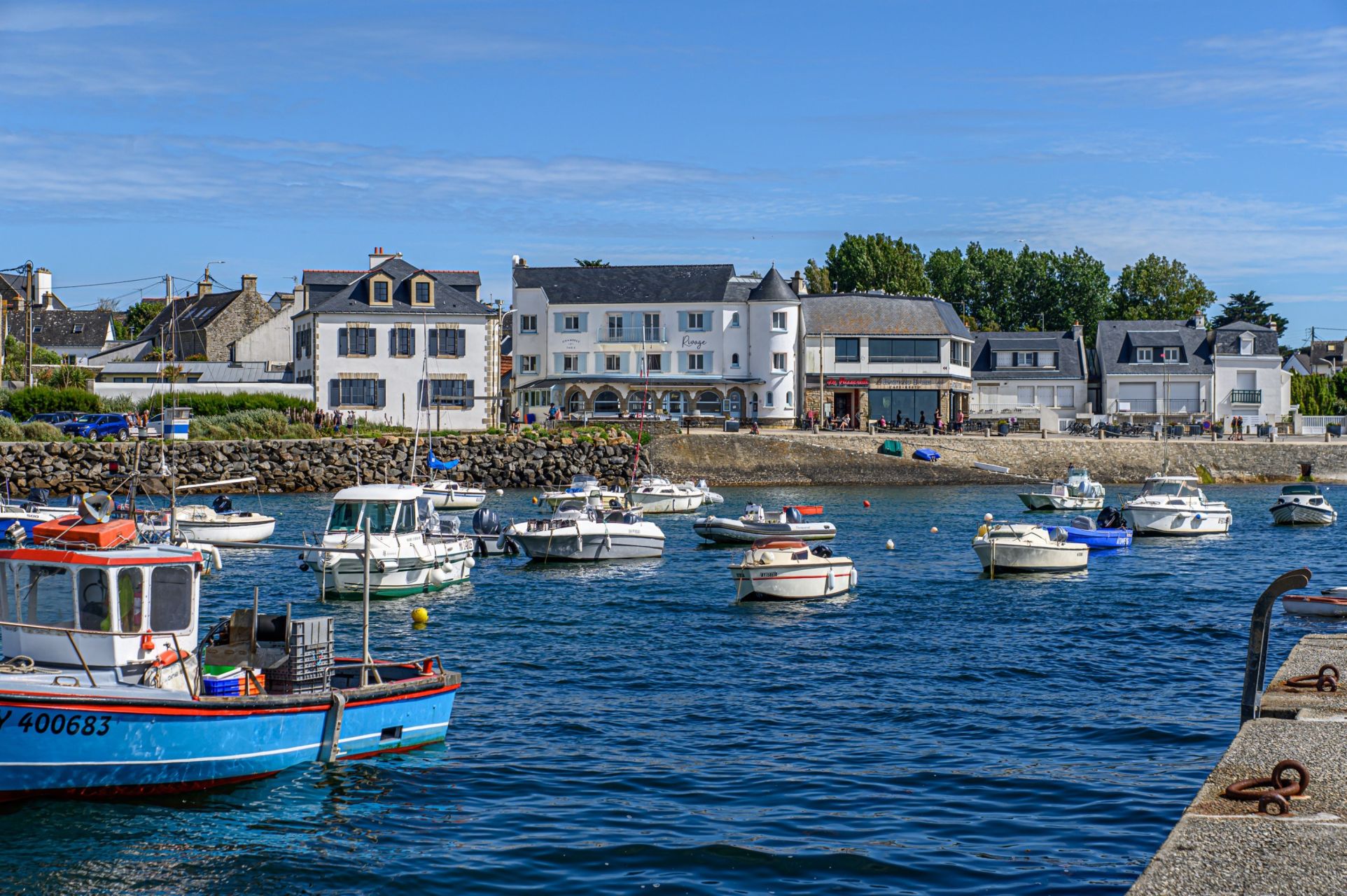 luxury house 8 Rooms for sale on ST PIERRE QUIBERON (56510)
