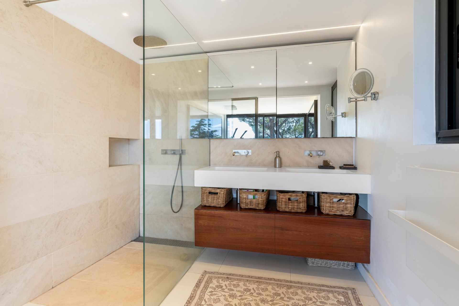 maison contemporaine 5 Pièces en vente sur NICE (06000)