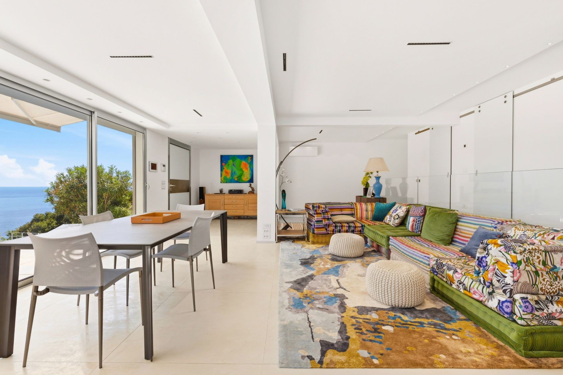 contemporary house 7 Rooms for sale on EZE (06360)
