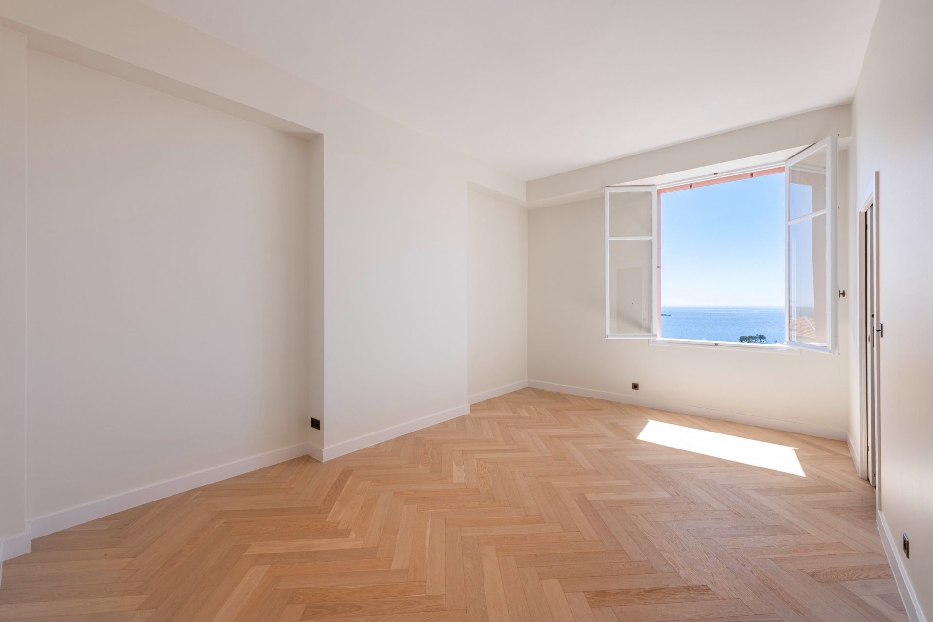 appartement de luxe 4 Pièces en vente sur BEAULIEU SUR MER (06310)