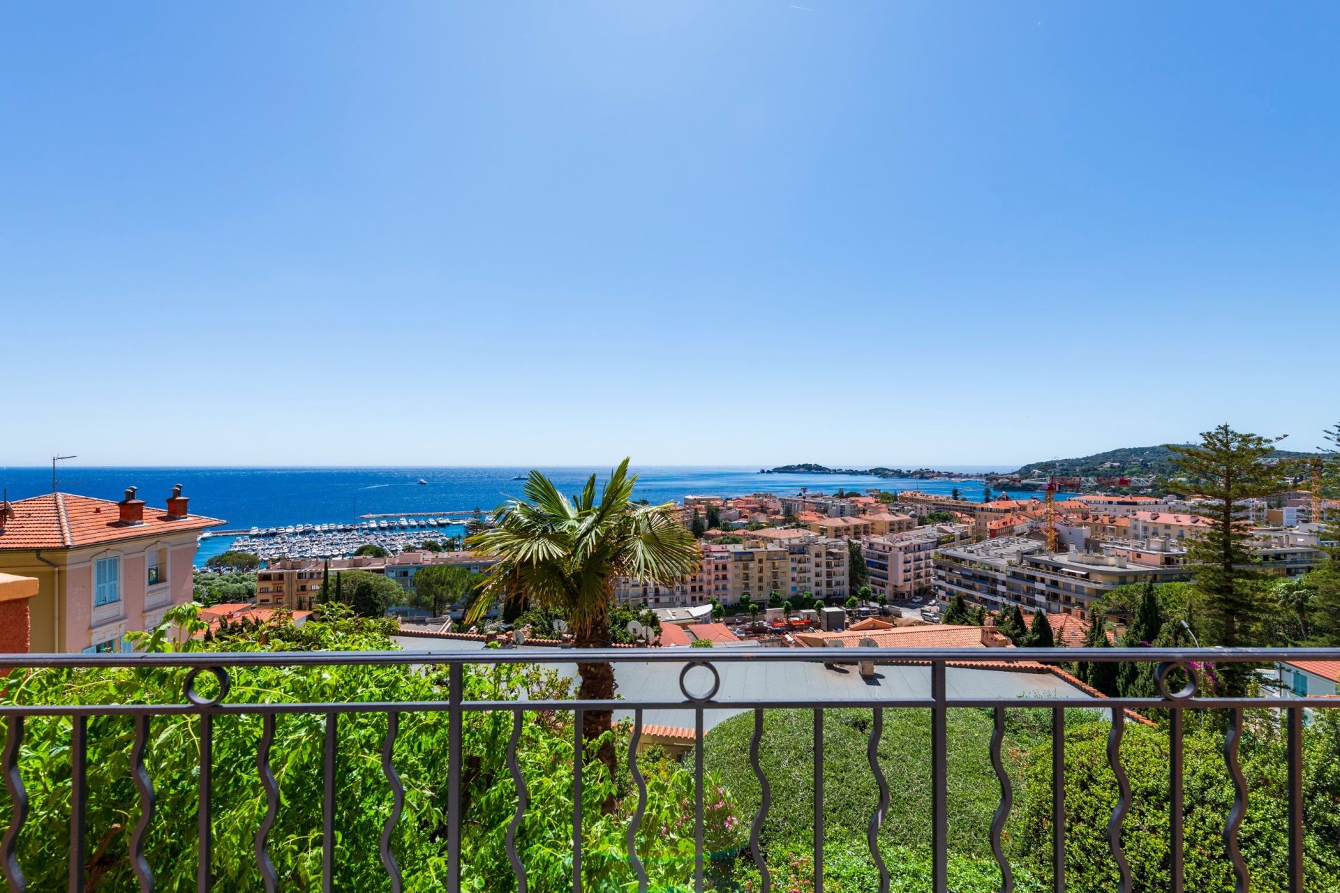 appartement de luxe 4 Pièces en vente sur BEAULIEU SUR MER (06310)