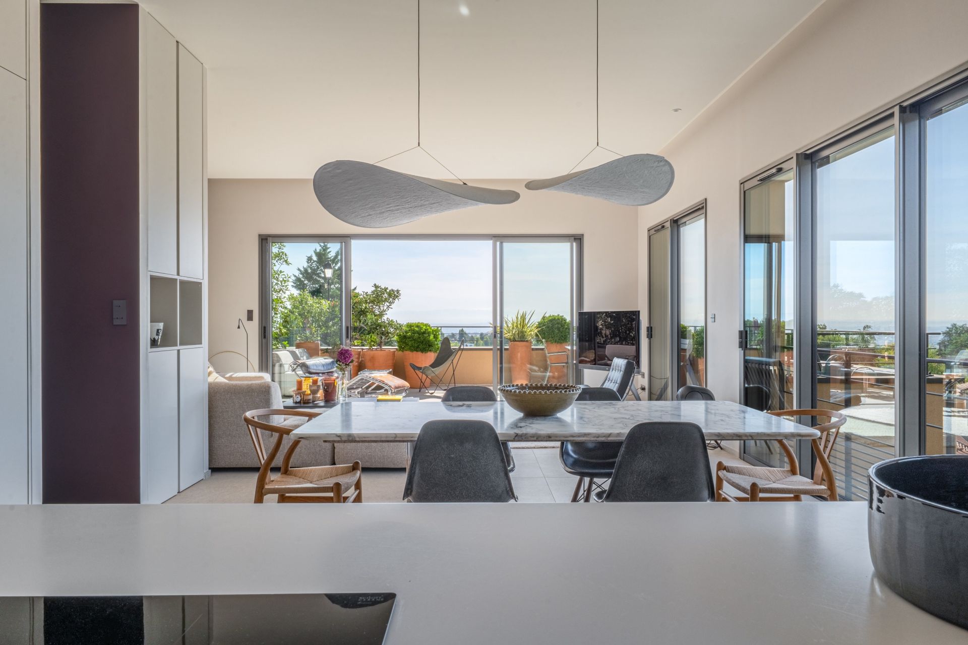contemporary house 5 Rooms for sale on ST DIDIER AU MONT D OR (69370)