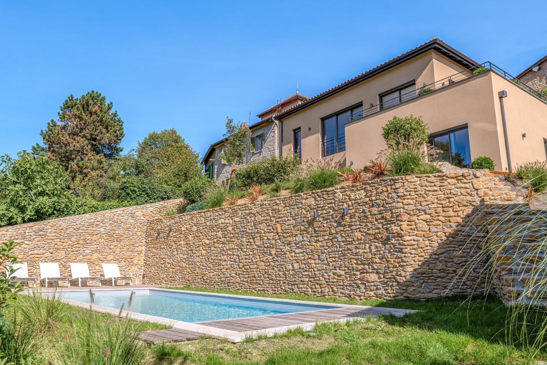 contemporary house 5 Rooms for sale on ST DIDIER AU MONT D OR (69370)