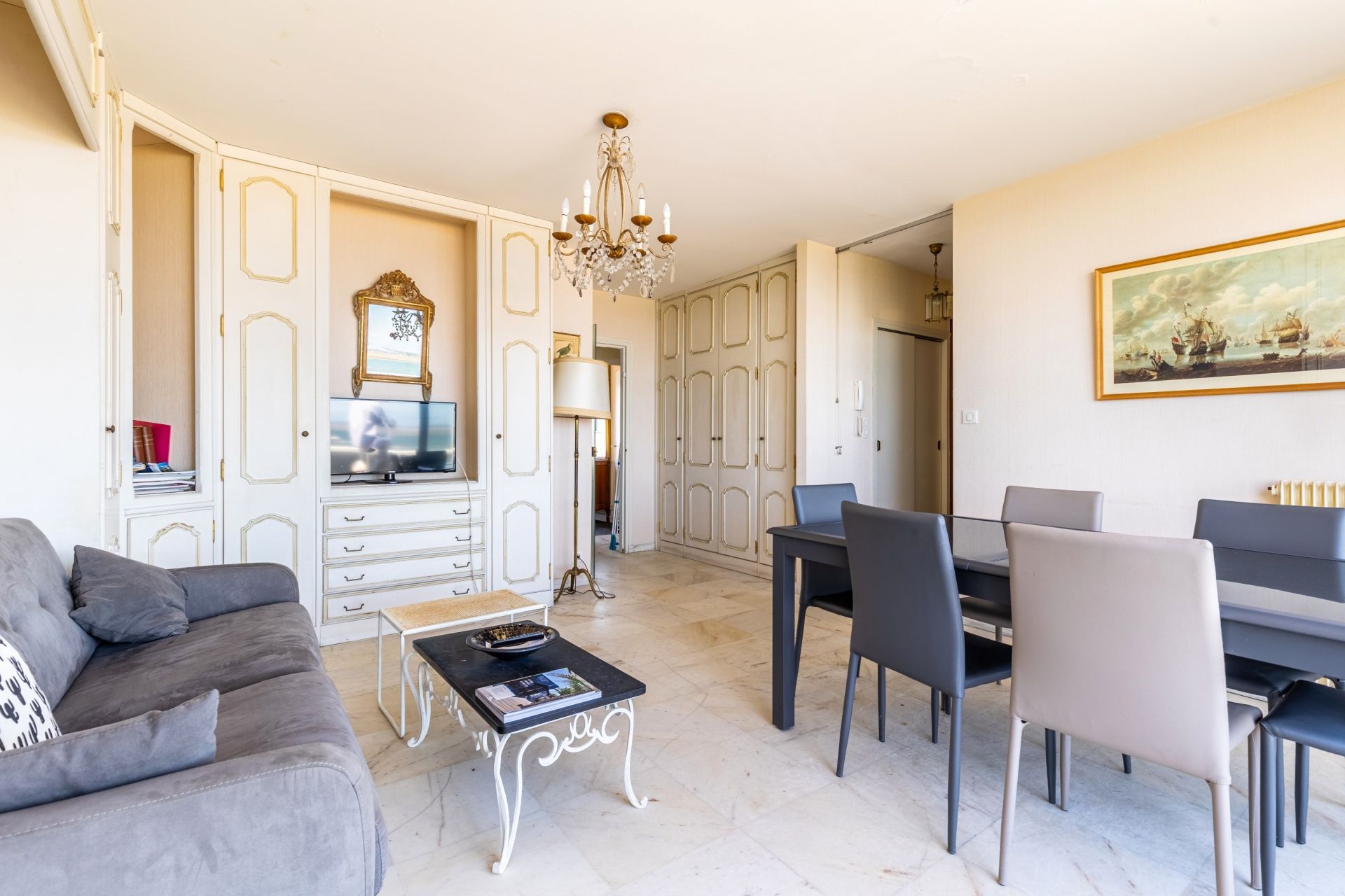 luxury apartment 3 Rooms for sale on ARCACHON (33120)