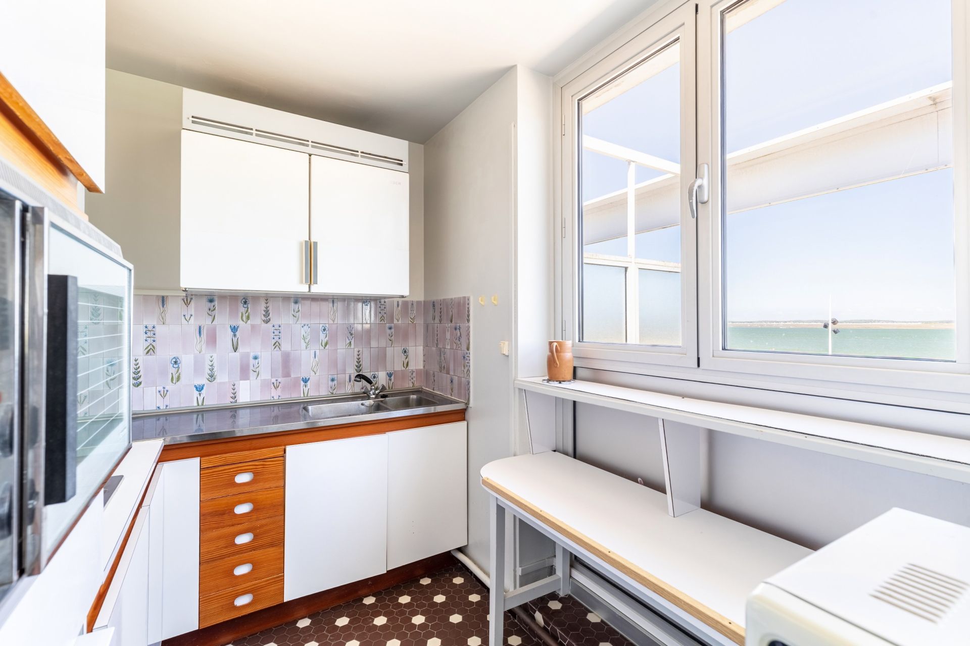 luxury apartment 3 Rooms for sale on ARCACHON (33120)