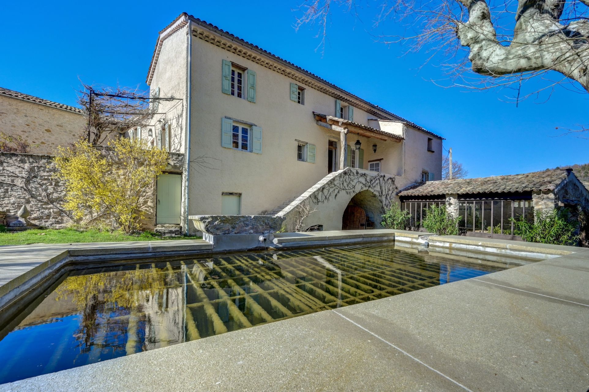 maison de luxe 15 Pièces en vente sur FORCALQUIER (04300)