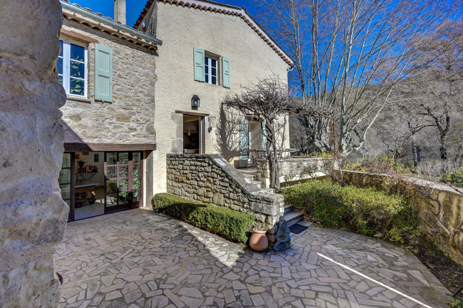 maison de luxe 15 Pièces en vente sur FORCALQUIER (04300)