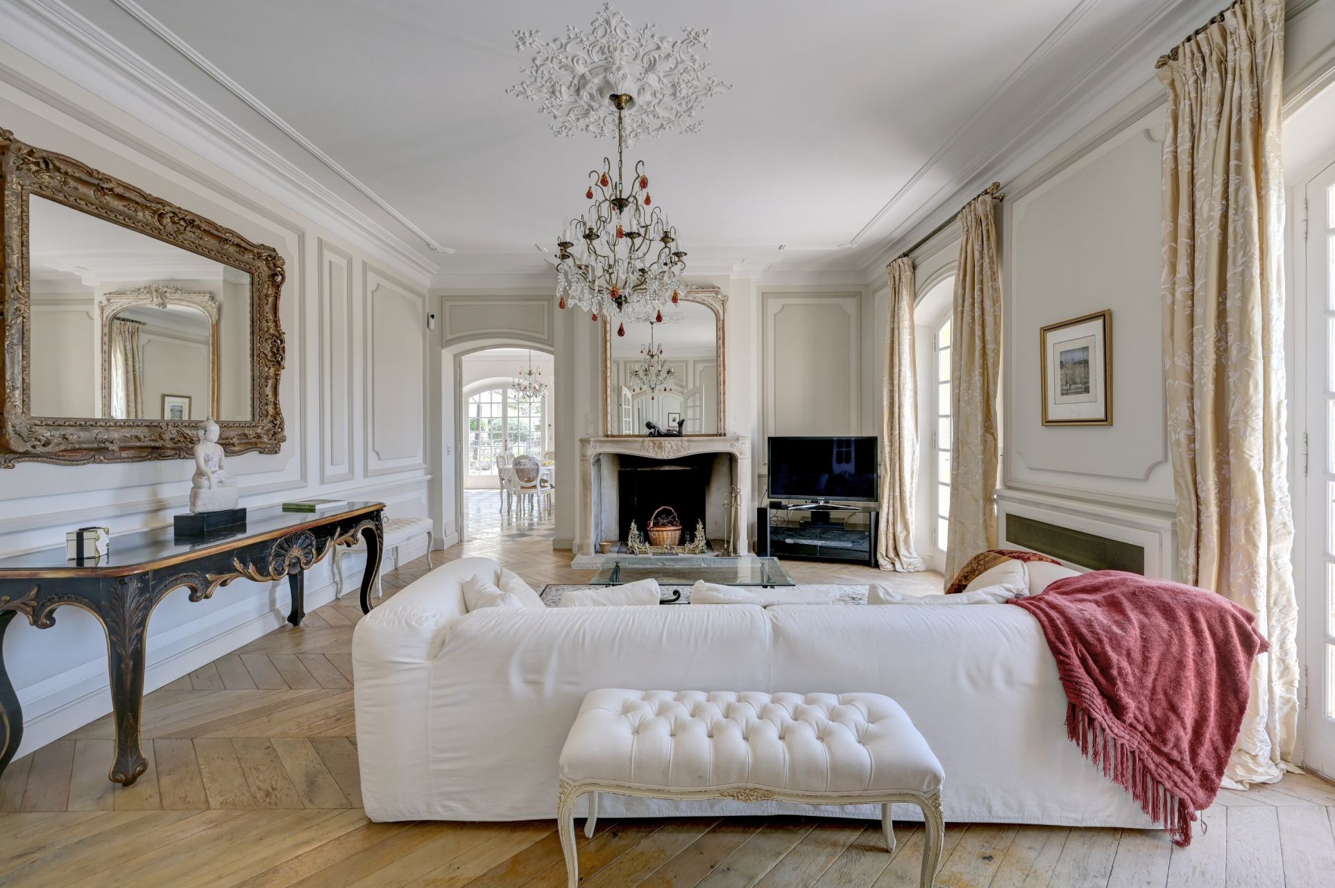 luxury house 13 Rooms for sale on AIX EN PROVENCE (13100)
