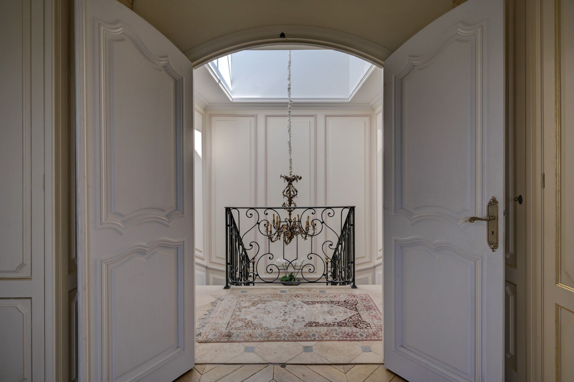luxury house 13 Rooms for sale on AIX EN PROVENCE (13100)
