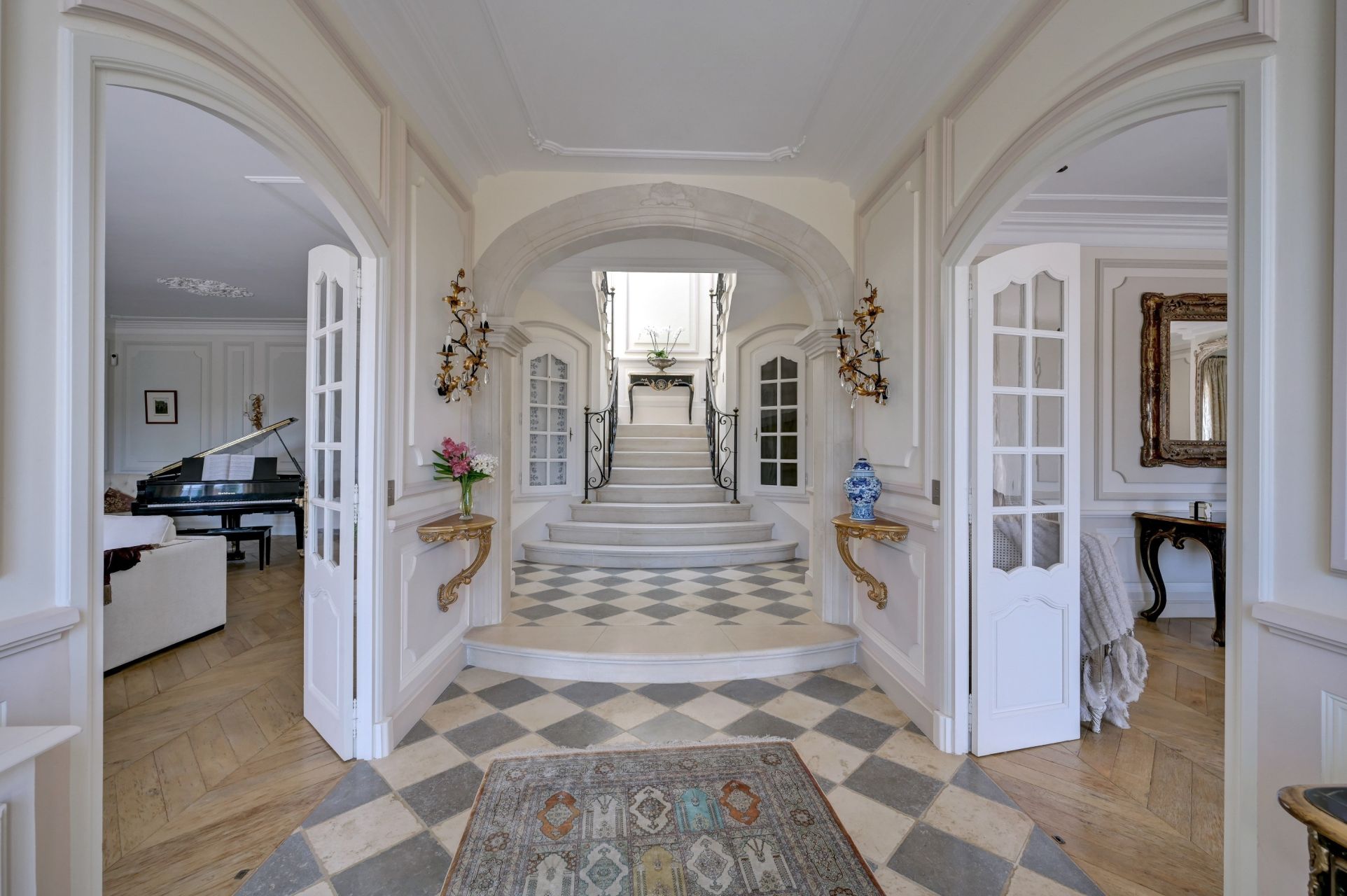 luxury house 13 Rooms for sale on AIX EN PROVENCE (13100)