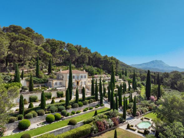 Sale Luxury house Aix-en-Provence 13&nbsp;Rooms 900&nbsp;m²