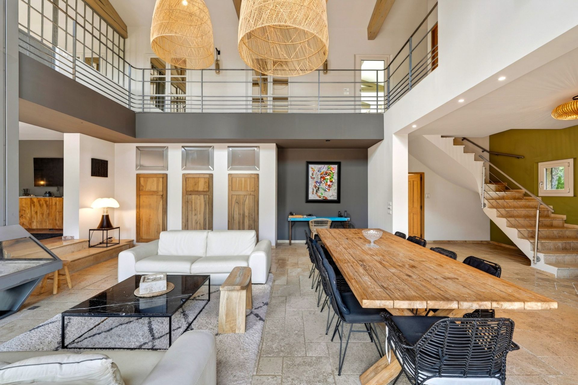 bastide 11 Pièces en vente sur SOLLIES TOUCAS (83210)