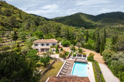 Vente Bastide Solliès-Toucas 11&nbsp;Pièces 250&nbsp;m²