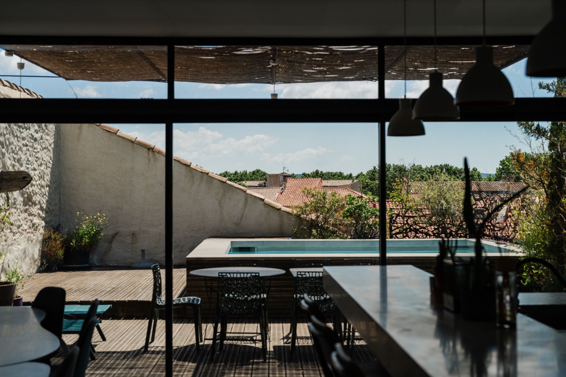 luxury apartment 7 Rooms for sale on NARBONNE (11100)
