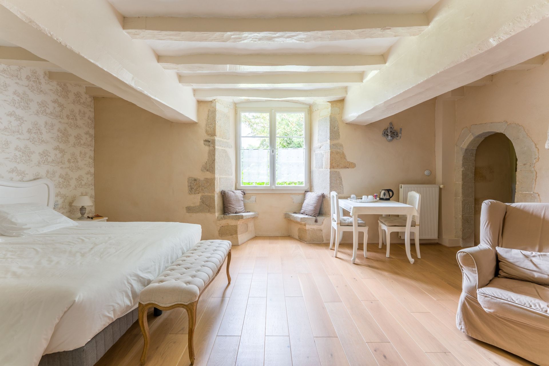 luxury house 8 Rooms for sale on GRANDCHAMP DES FONTAINES (44119)