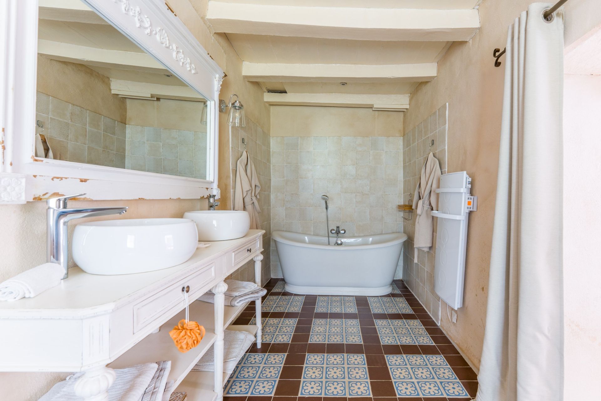luxury house 8 Rooms for sale on GRANDCHAMP DES FONTAINES (44119)