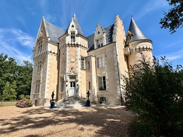 Vente Château Genillé 8&nbsp;Pièces 323&nbsp;m²