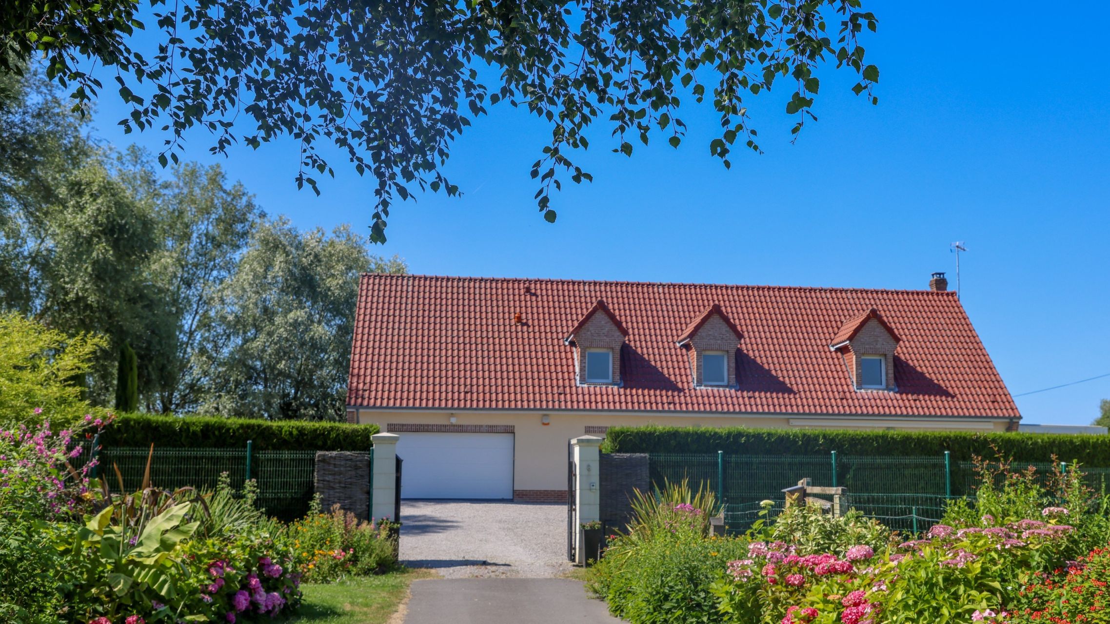 luxury house 5 Rooms for sale on ST JOSSE (62170)