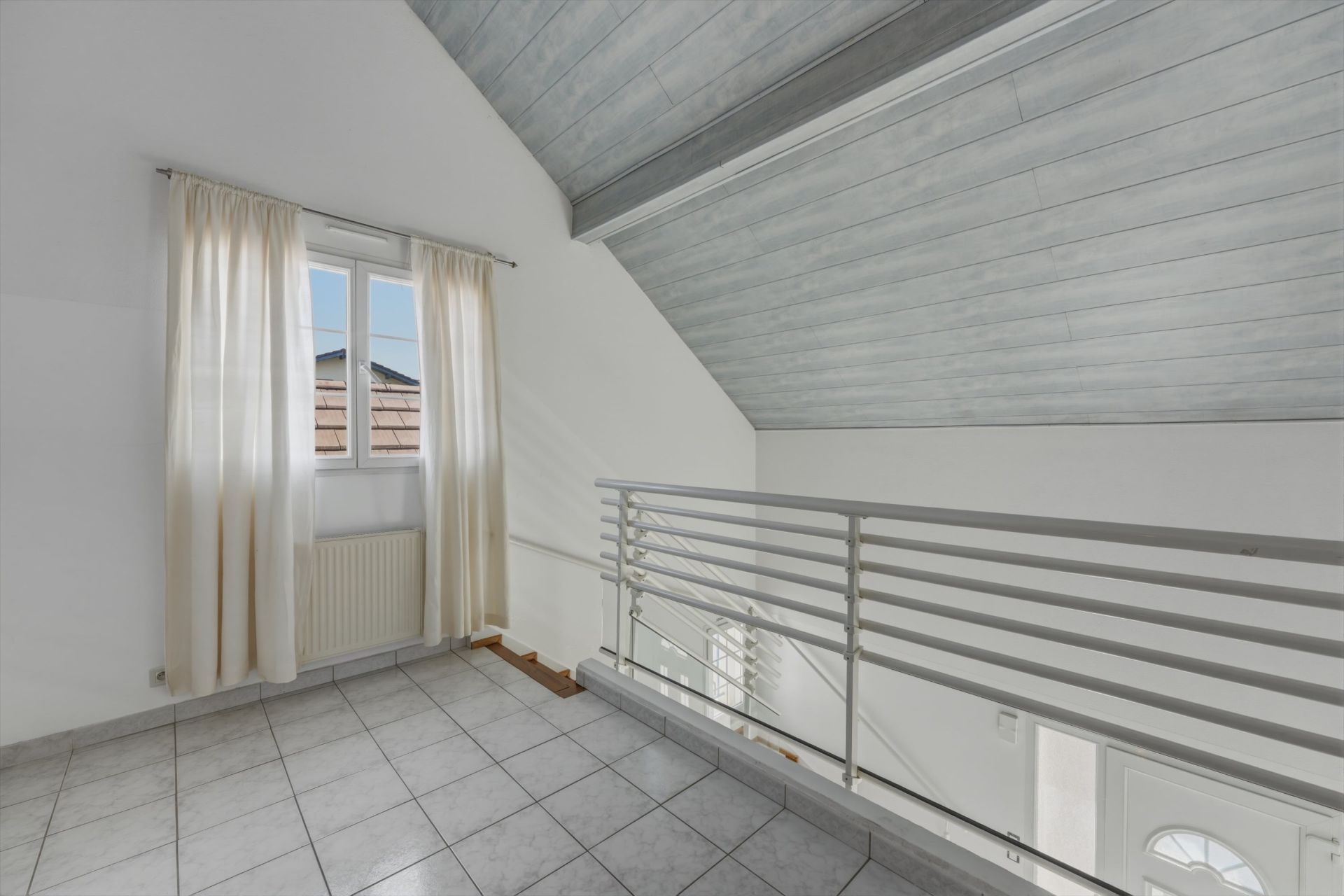 maison de luxe 5 Pièces en vente sur ST GENIS POUILLY (01630)