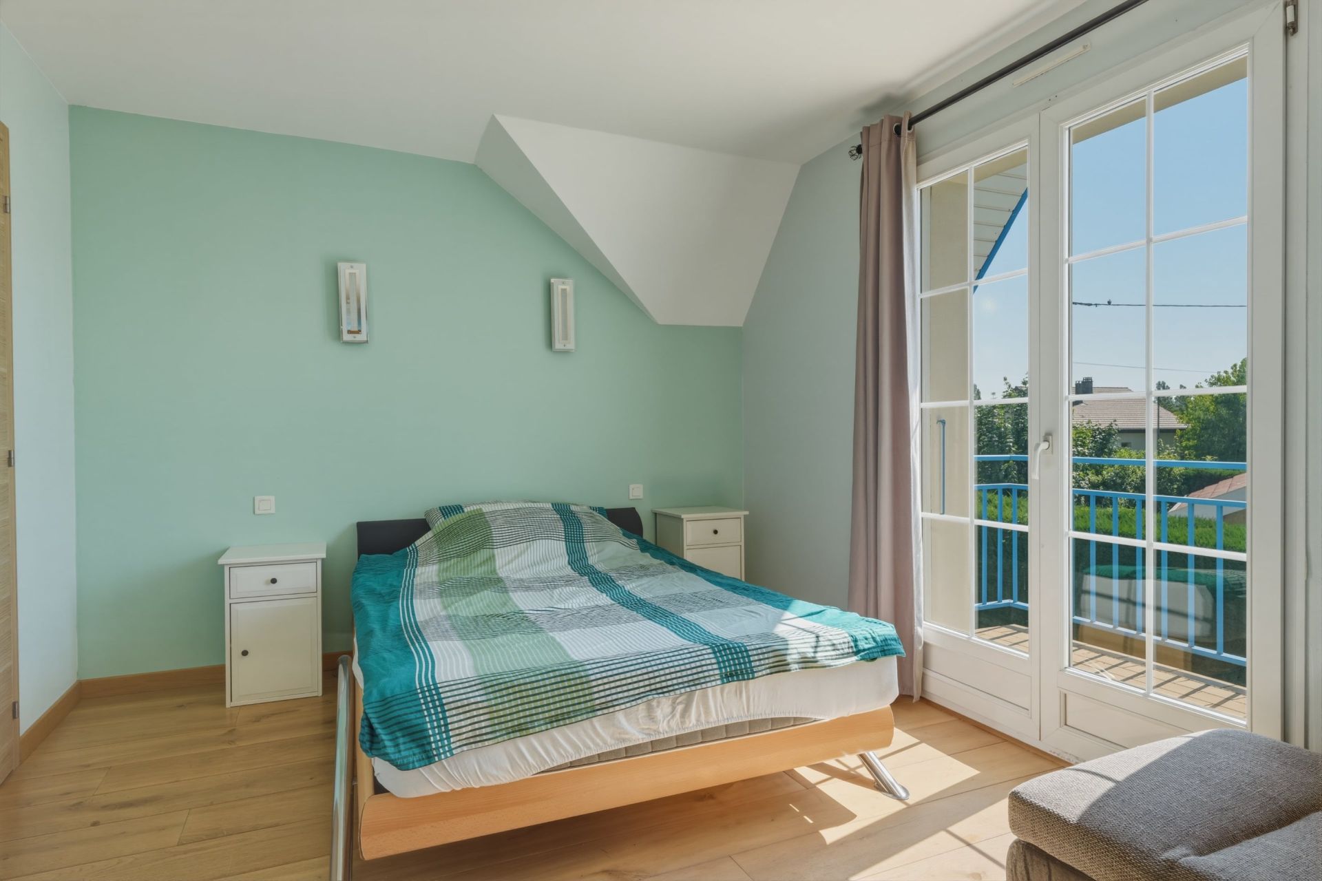 maison de luxe 5 Pièces en vente sur ST GENIS POUILLY (01630)