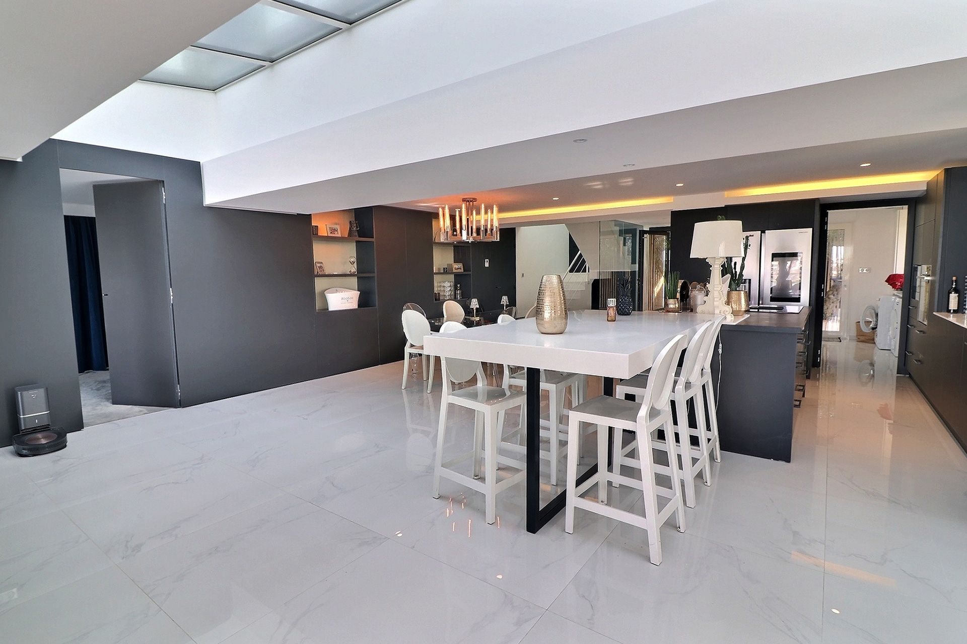 luxury house 13 Rooms for sale on PLOUGASTEL DAOULAS (29470)