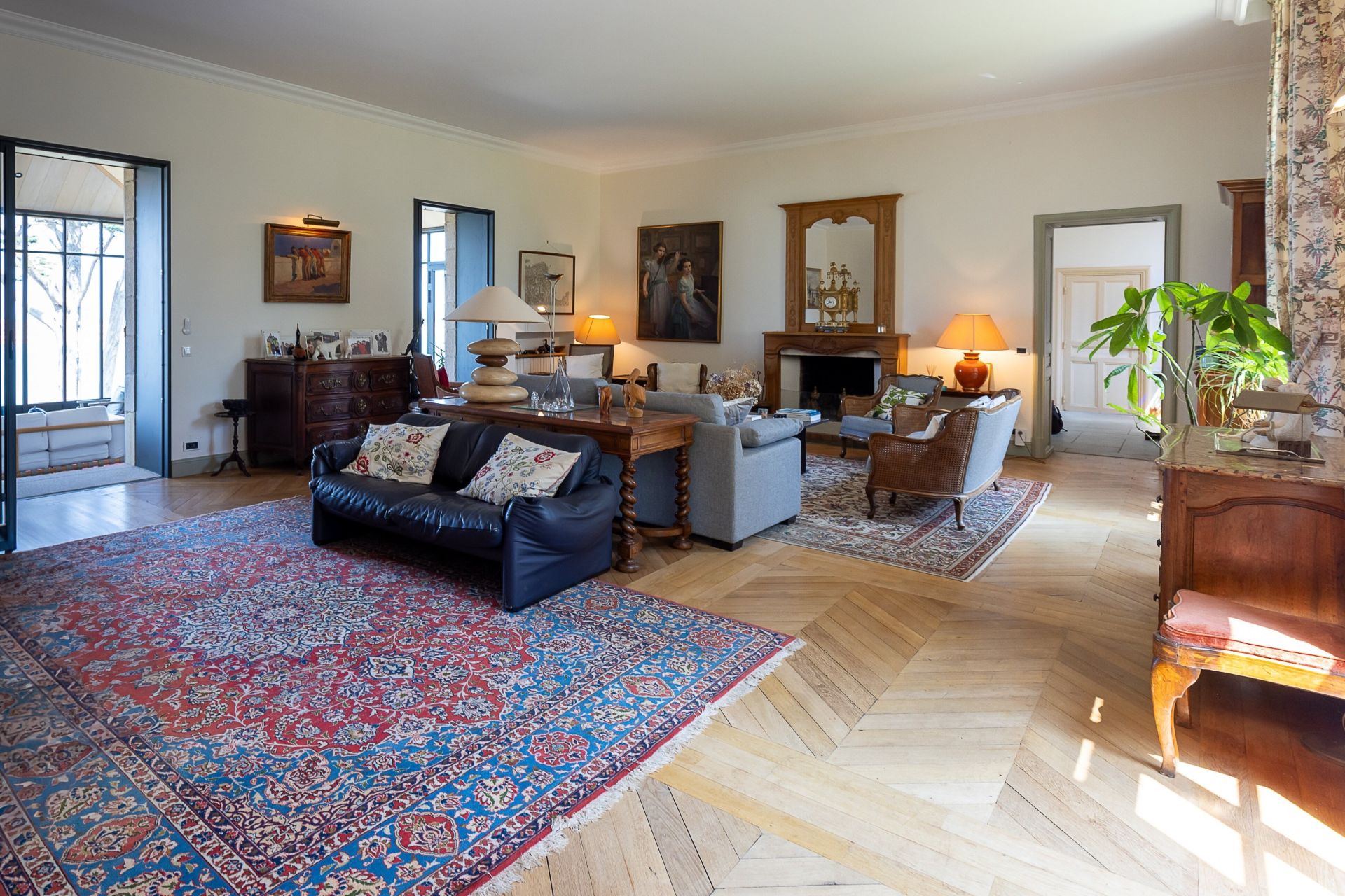 luxury villa 16 Rooms for sale on PENVENAN (22710)