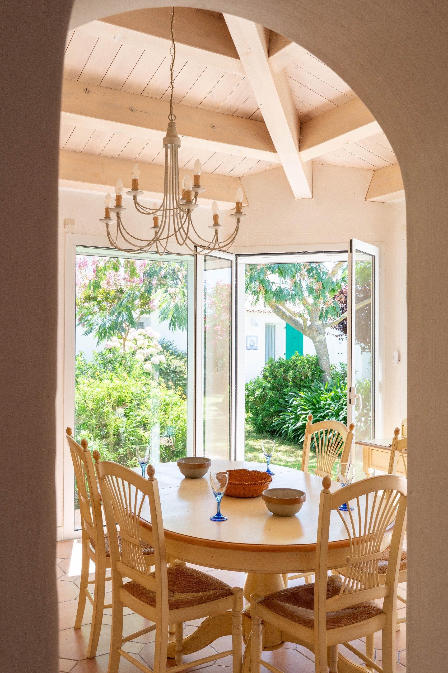 luxury house 7 Rooms for sale on LE BOIS PLAGE EN RE (17580)