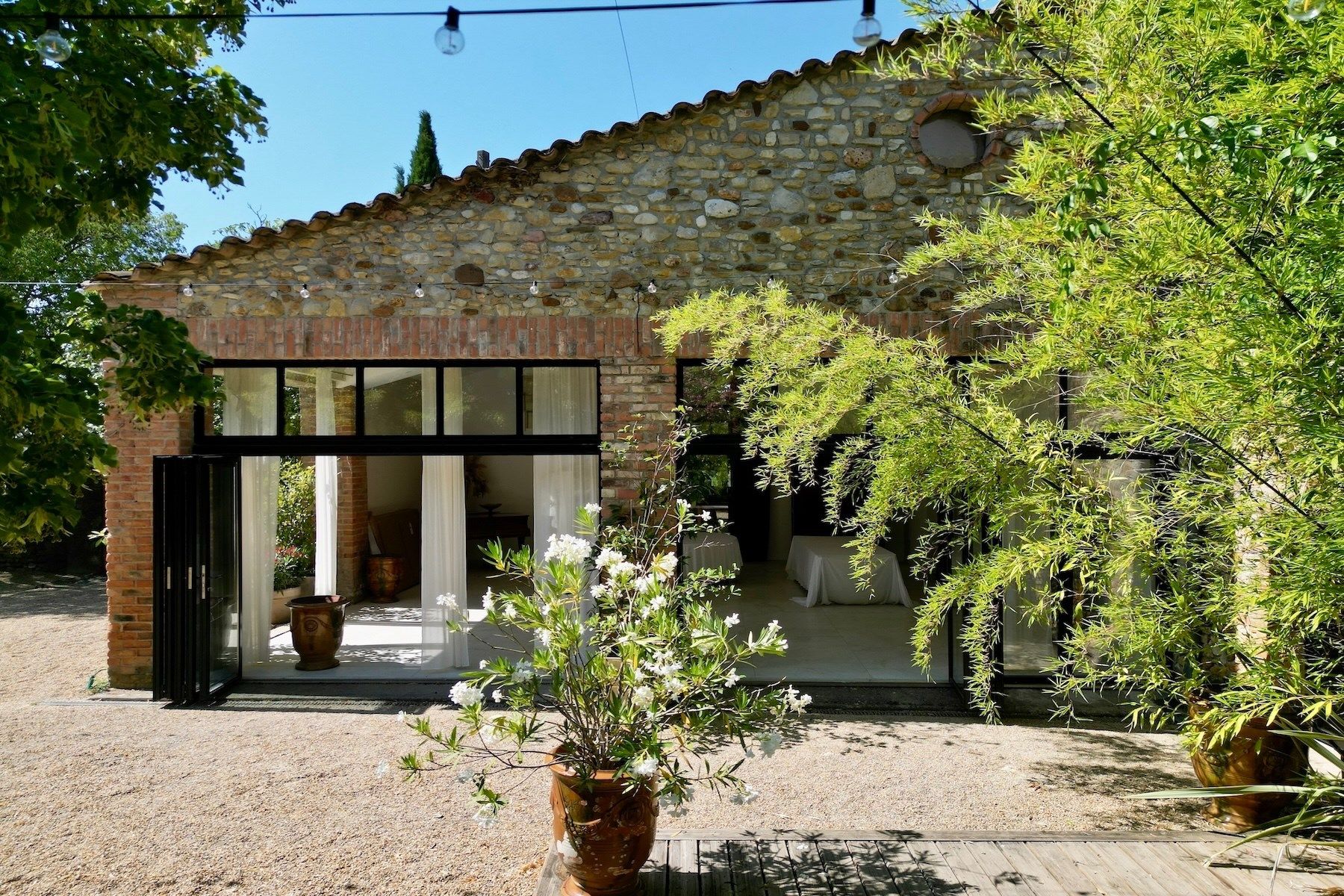 mas 13 Rooms for sale on UZES (30700)
