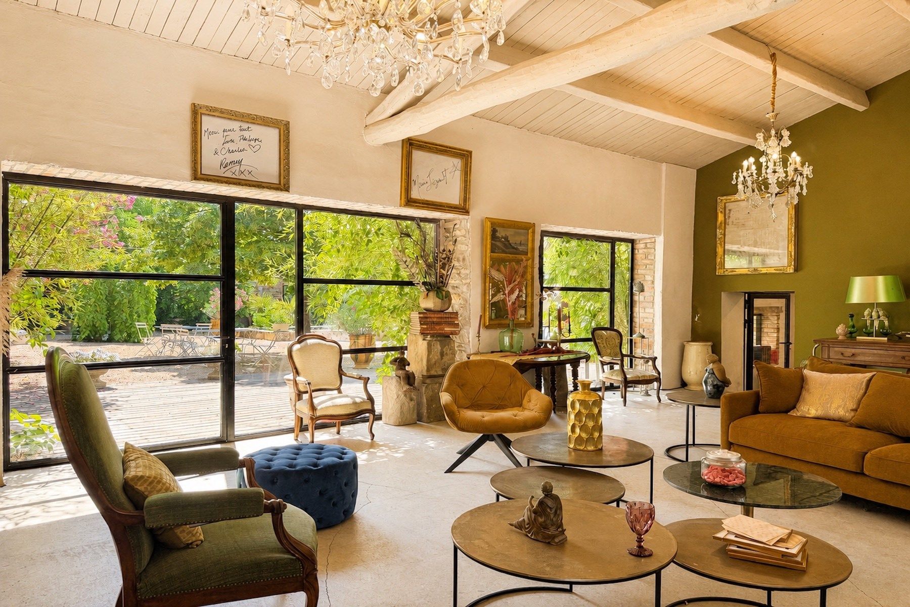 mas 13 Rooms for sale on UZES (30700)