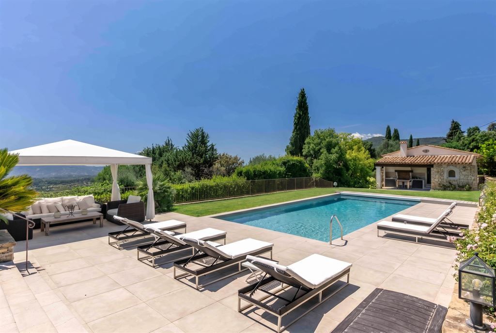 villa de luxe 10 Pièces en vente sur CHATEAUNEUF GRASSE (06740)