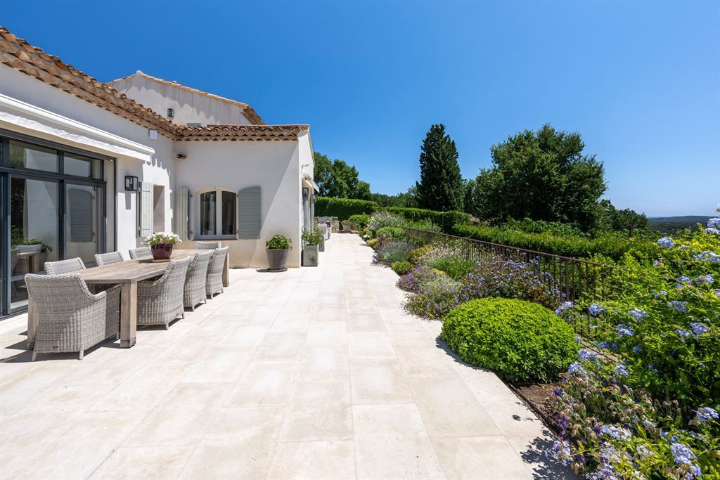 villa de luxe 10 Pièces en vente sur CHATEAUNEUF GRASSE (06740)