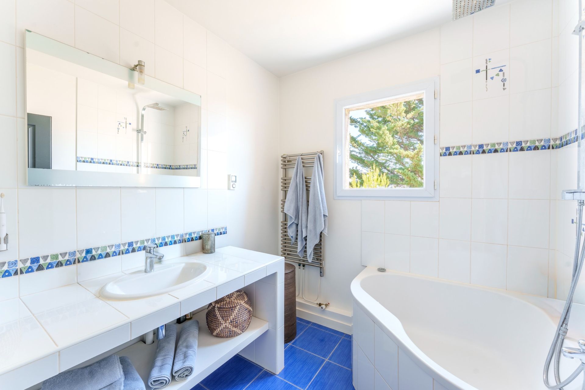luxury villa 5 Rooms for sale on LA GRANDE MOTTE (34280)