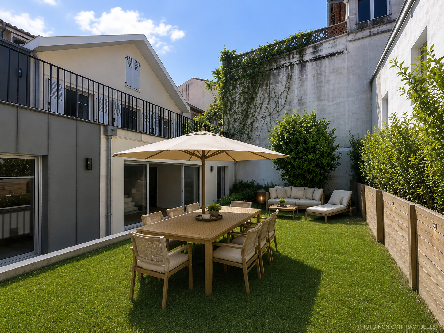 luxury apartment 4 Rooms for sale on BIARRITZ (64200)