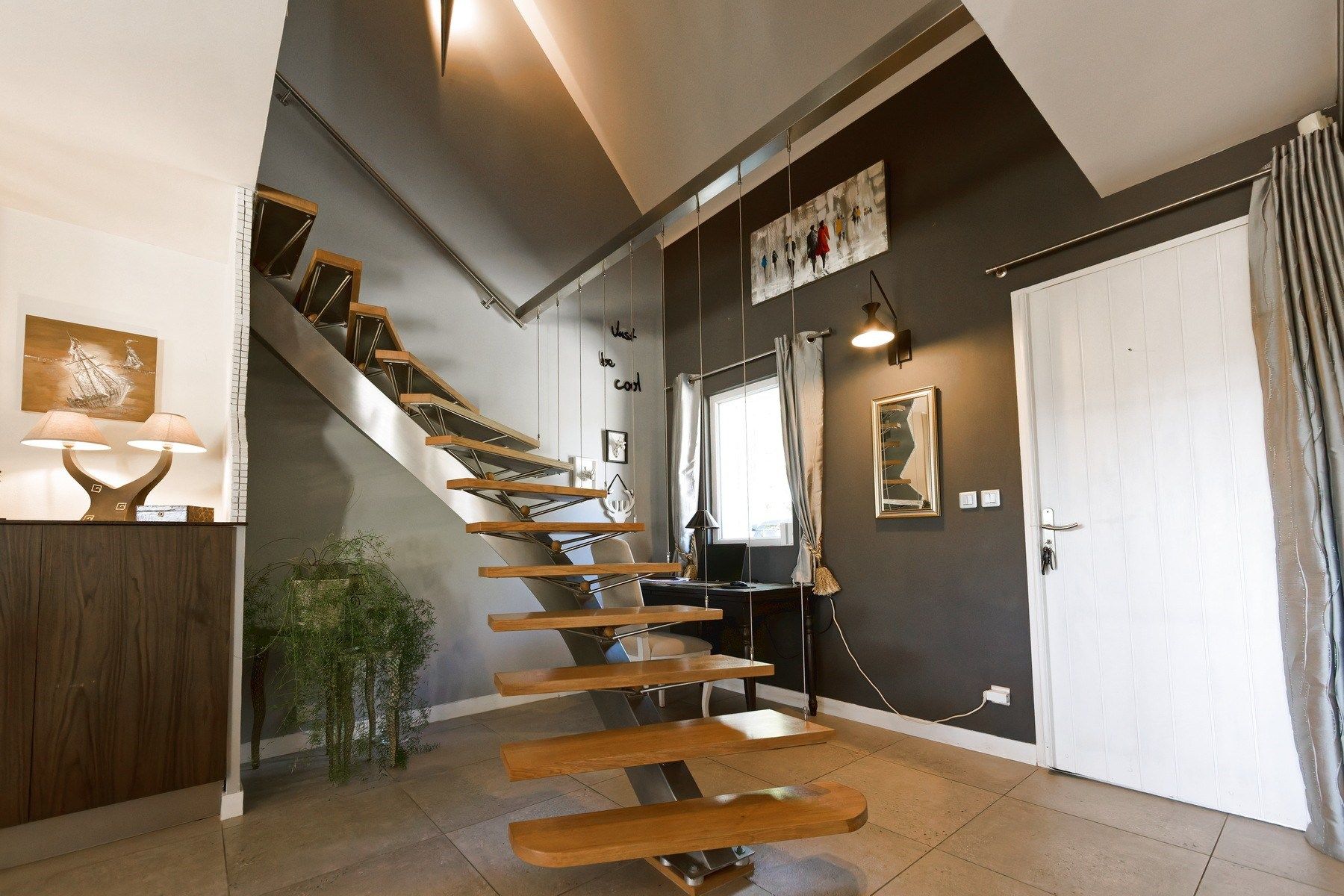 luxury house 7 Rooms for sale on VENNECY (45760)