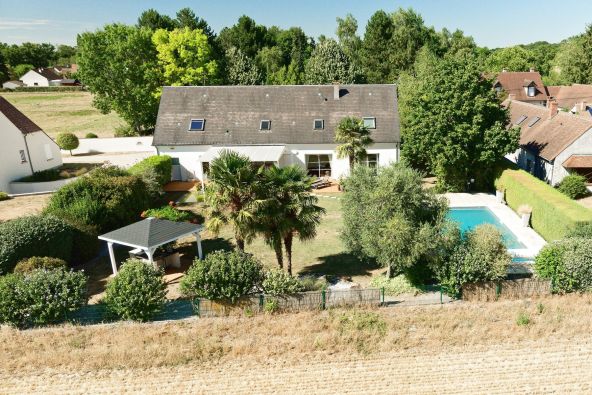Sale Luxury house Vennecy 7&nbsp;Rooms 222&nbsp;m²
