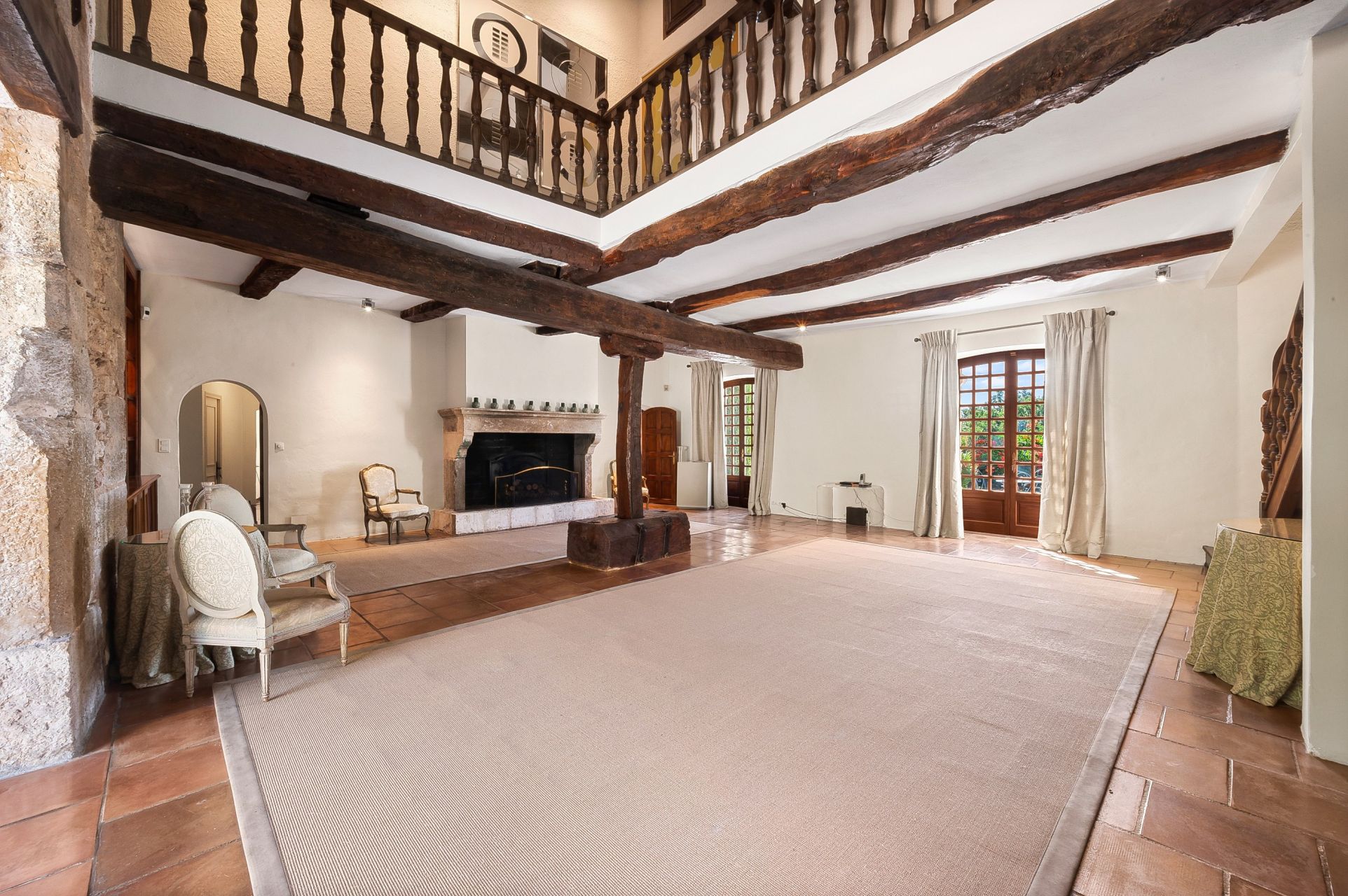 bastide 11 Pièces en vente sur MOISSAC BELLEVUE (83630)