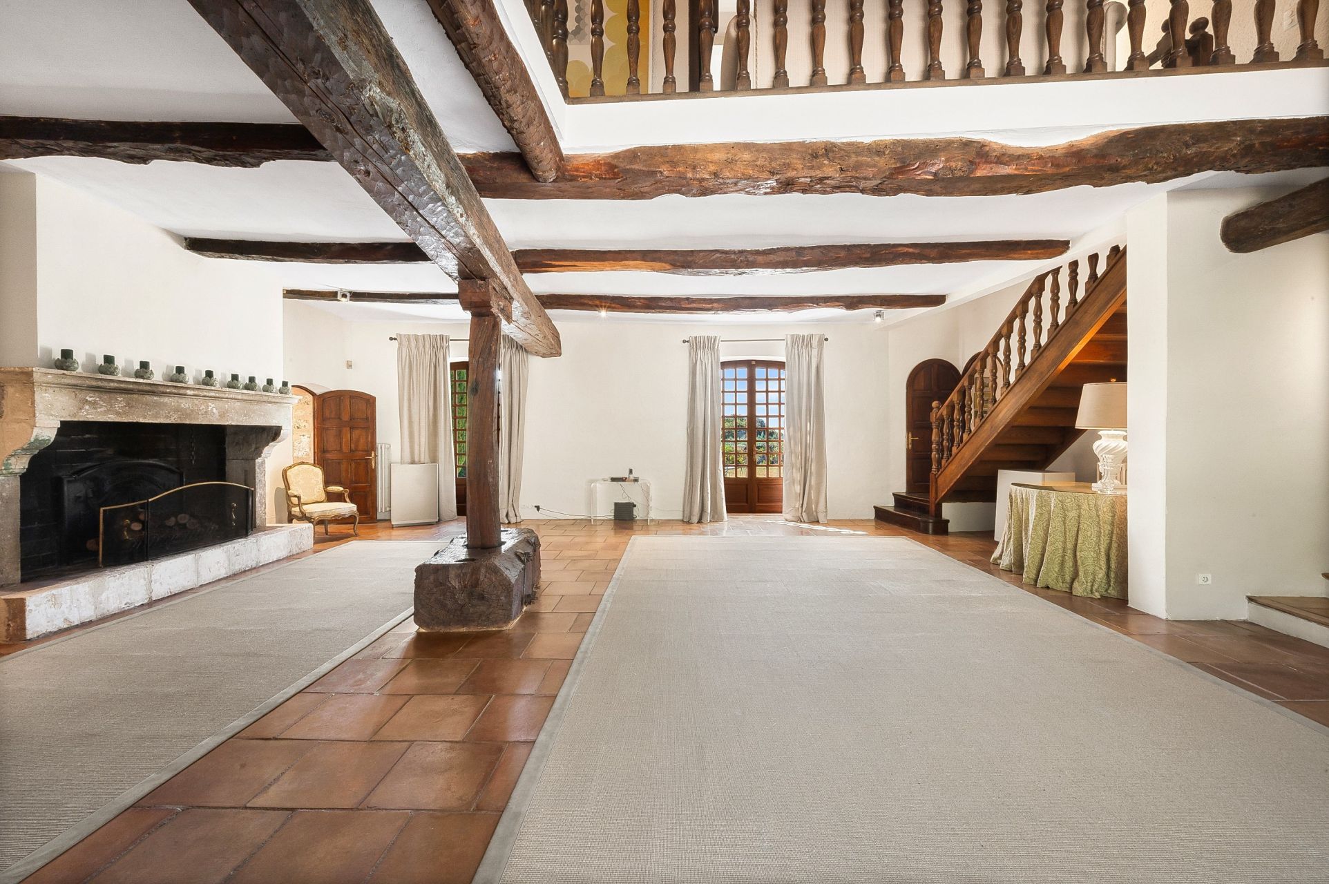 bastide 11 Rooms for sale on MOISSAC BELLEVUE (83630)