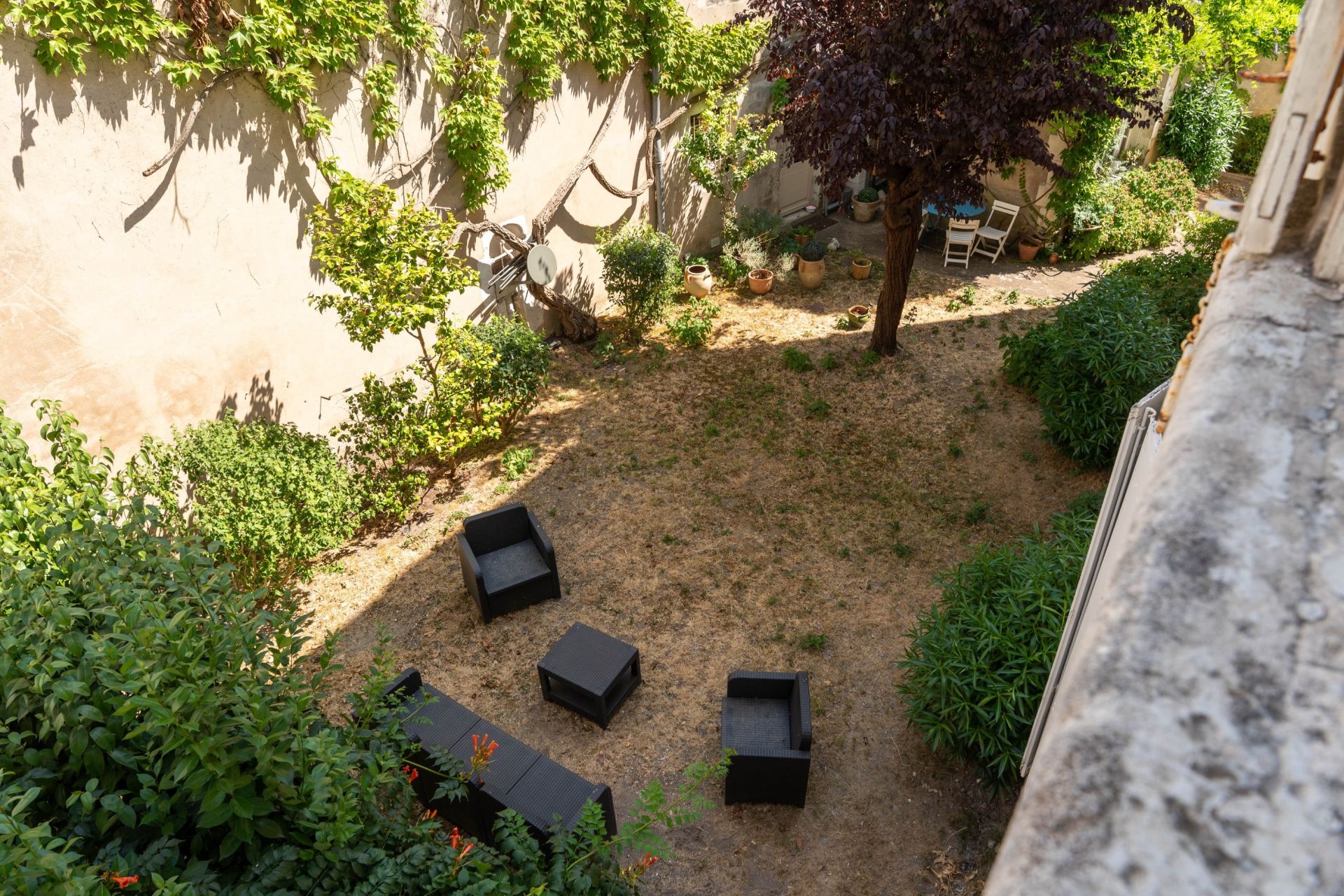 luxury apartment 3 Rooms for sale on LA ROCHELLE (17000)