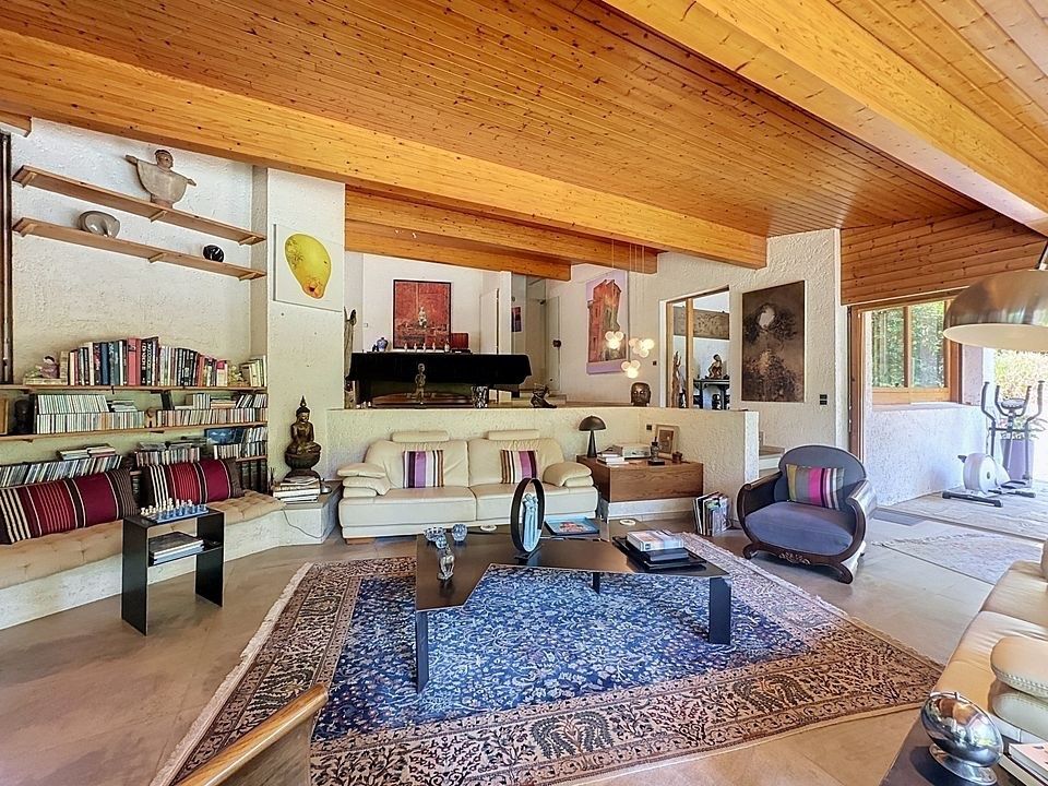 luxury house 7 Rooms for sale on BIDART (64210)