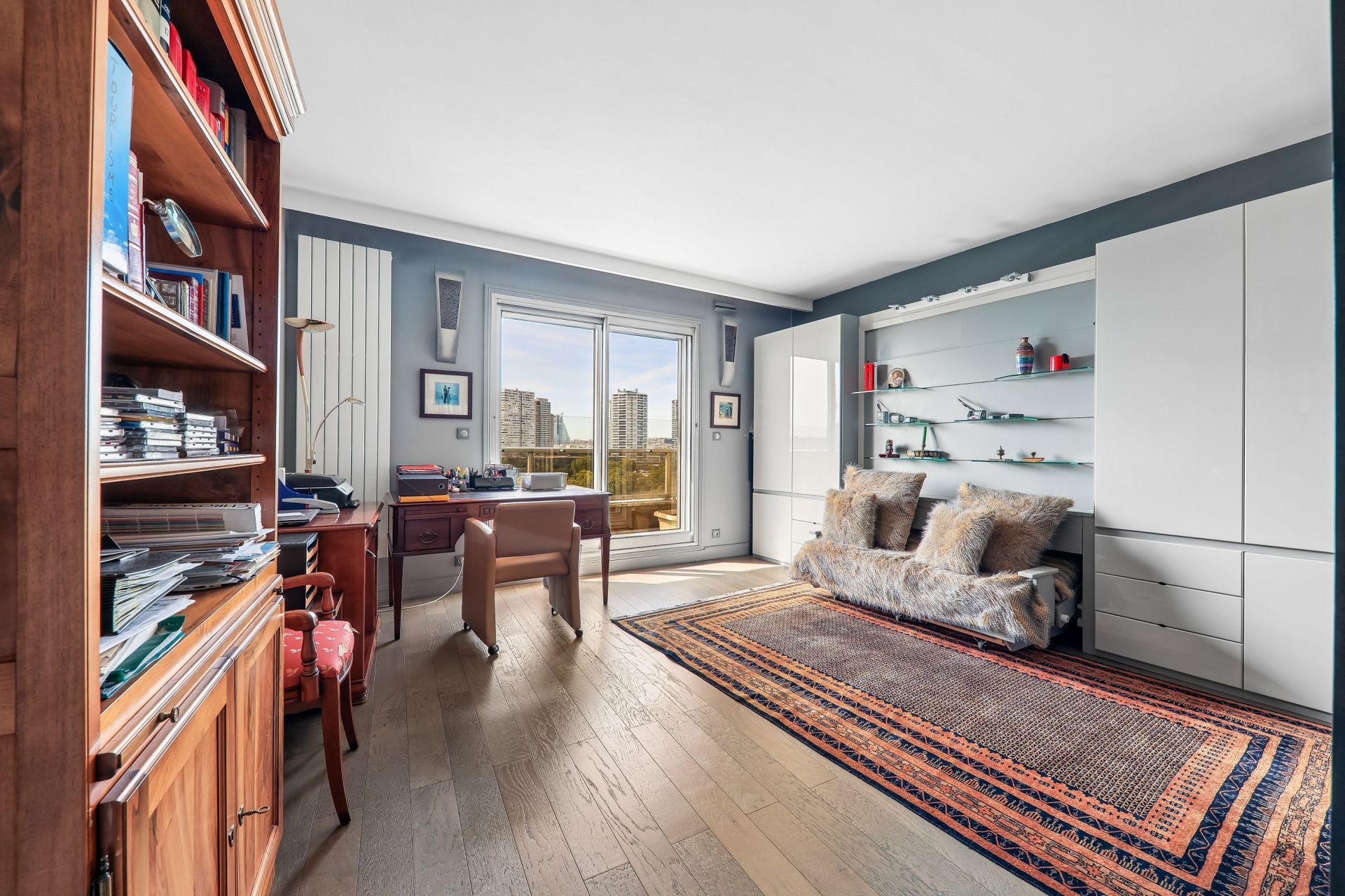 luxury apartment 4 Rooms for sale on PARIS (75016)