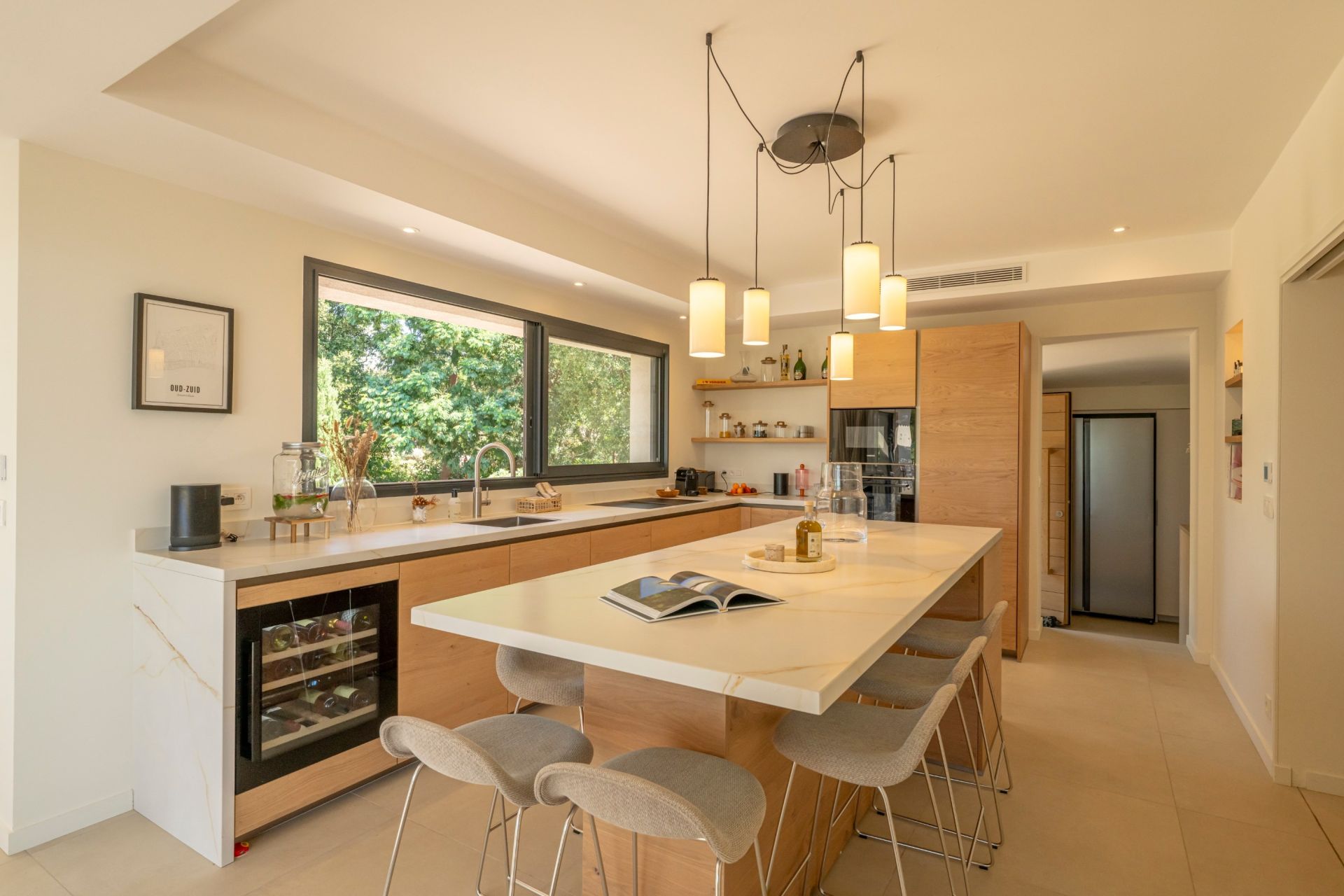 luxury house 8 Rooms for seasonal rent on PORTO VECCHIO (20137)