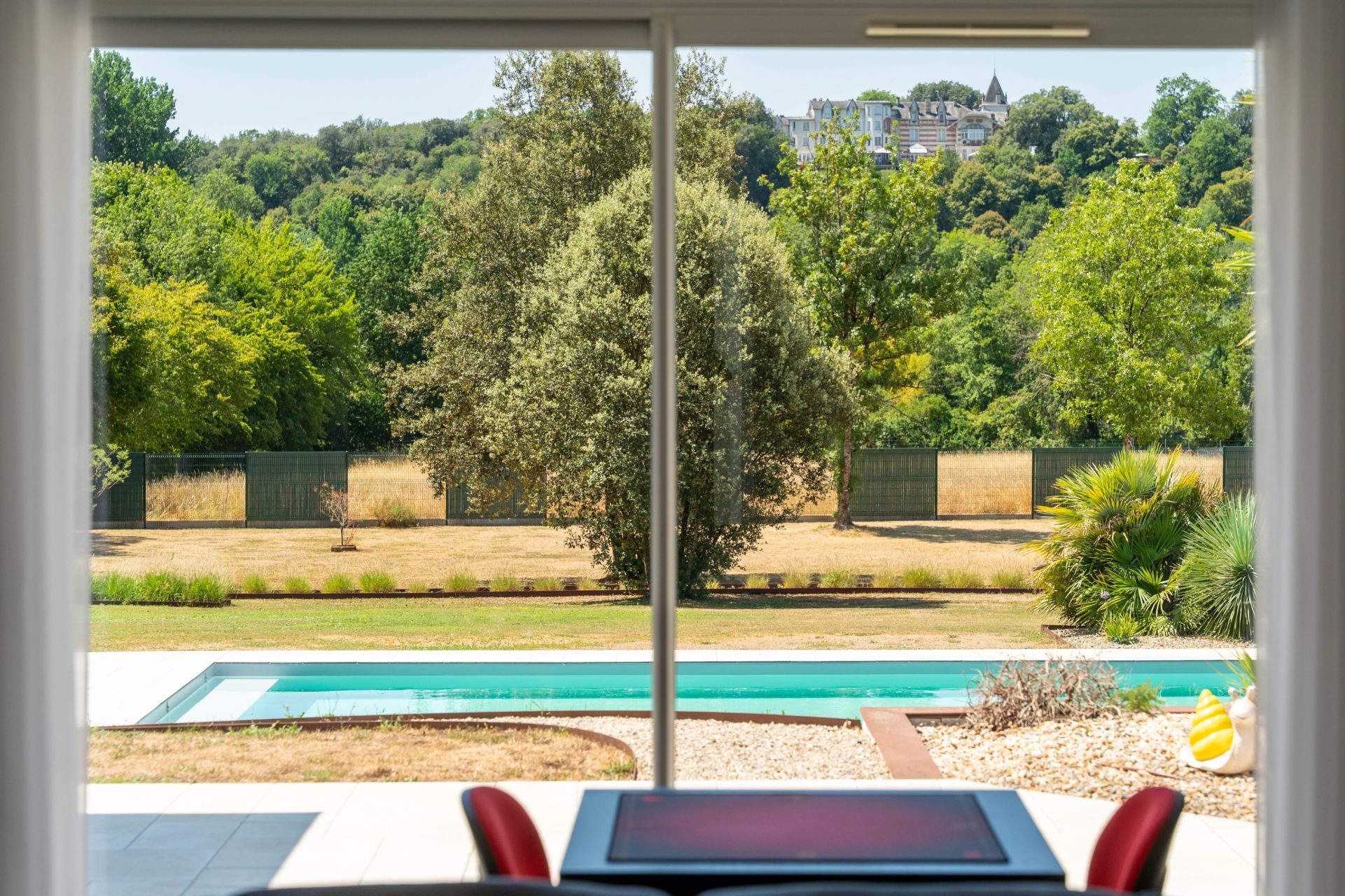 luxury house 5 Rooms for sale on ST BRICE (16100)