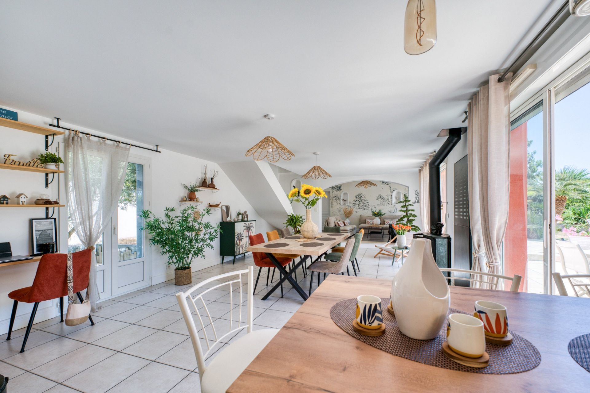 luxury house 6 Rooms for sale on ROYAN (17200)