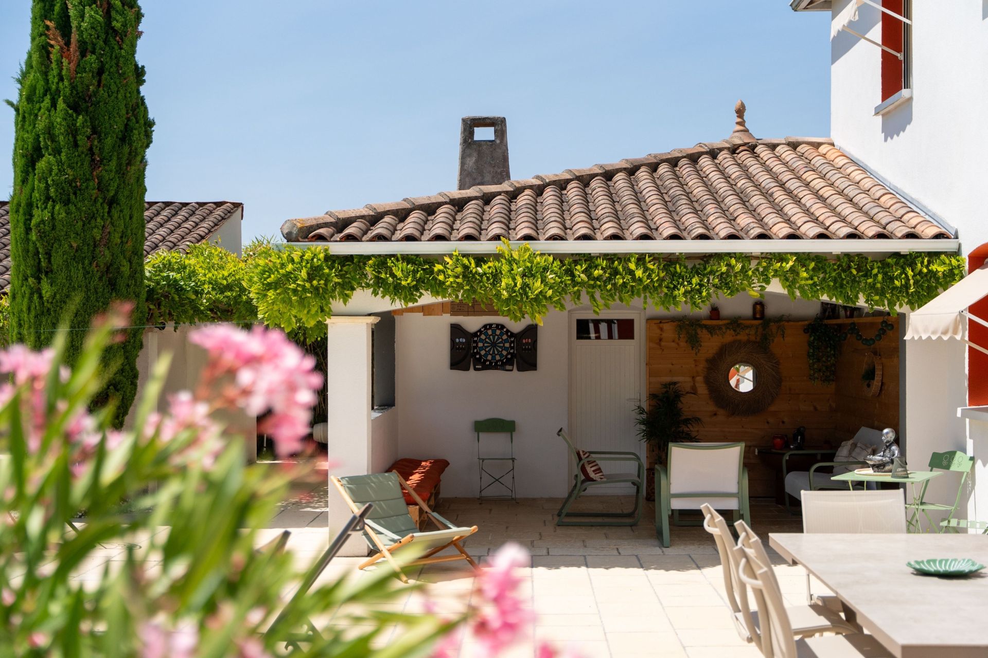 luxury house 6 Rooms for sale on ROYAN (17200)