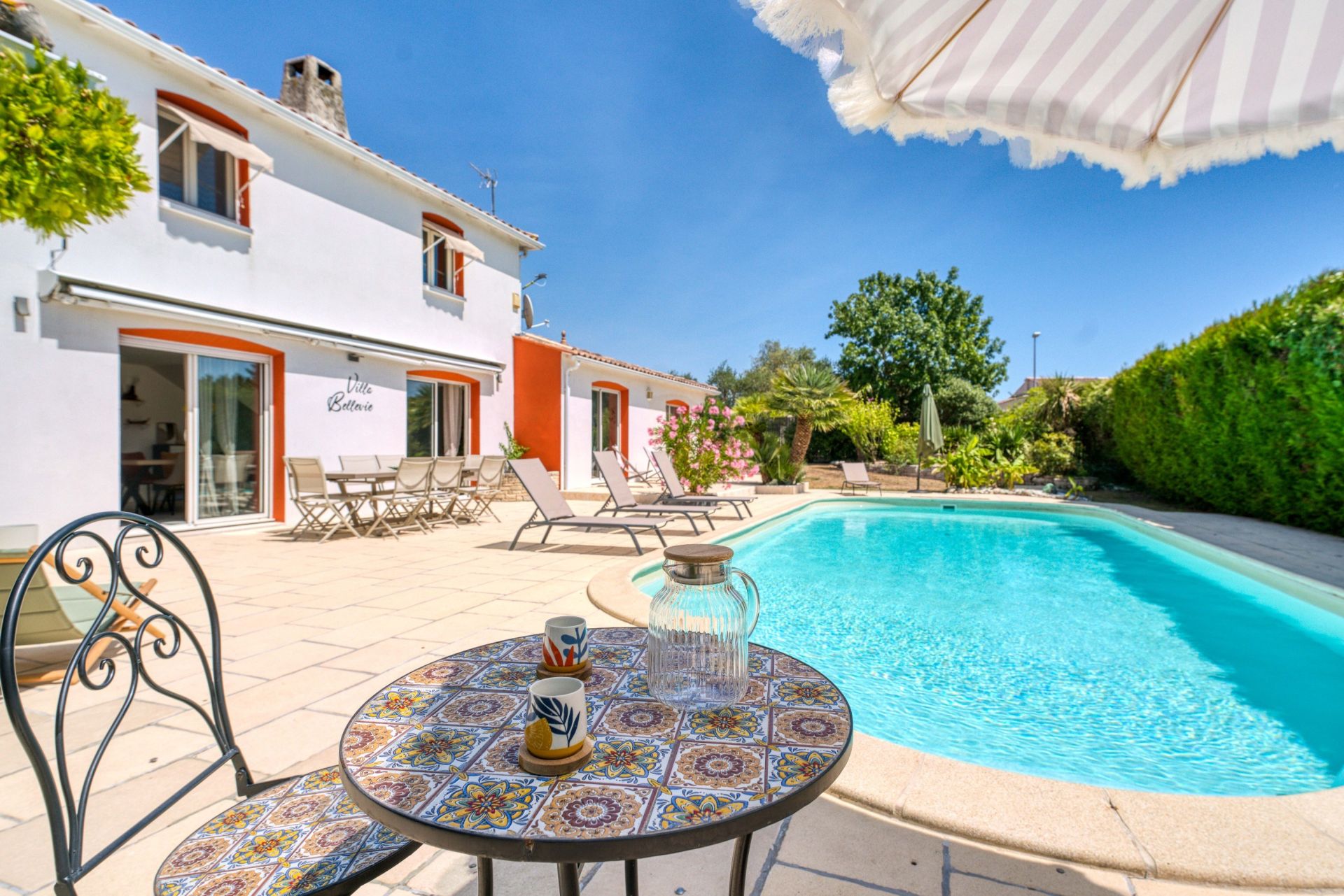 luxury house 6 Rooms for sale on ROYAN (17200)