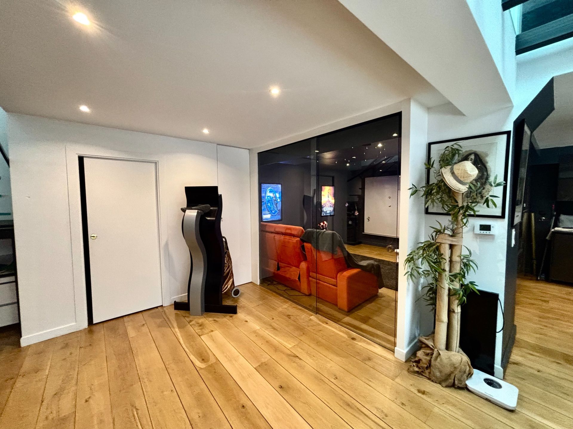 luxury house 7 Rooms for sale on DEAUVILLE (14800)
