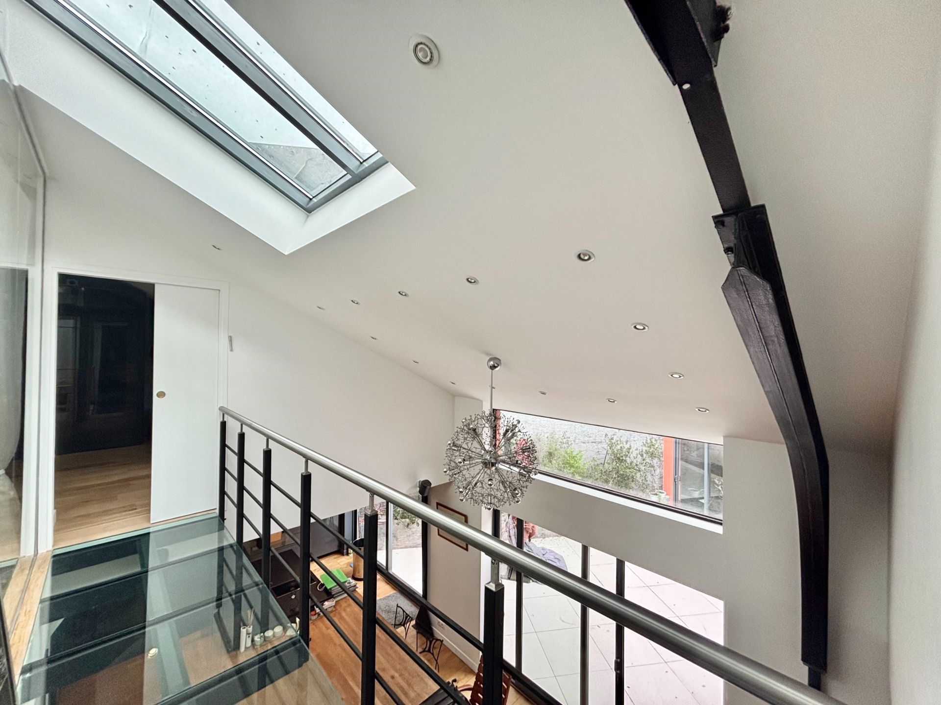 luxury house 7 Rooms for sale on DEAUVILLE (14800)