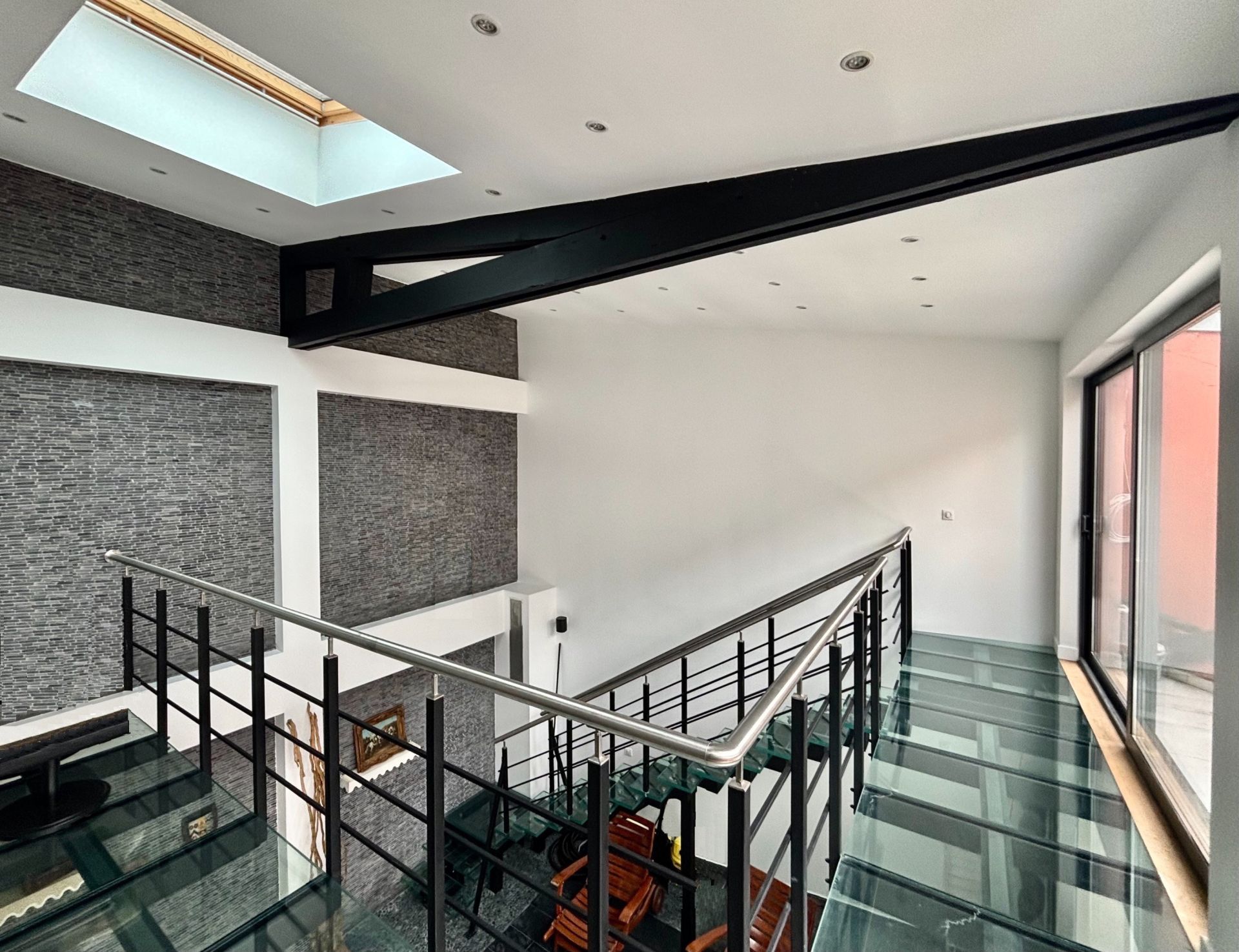 luxury house 7 Rooms for sale on DEAUVILLE (14800)