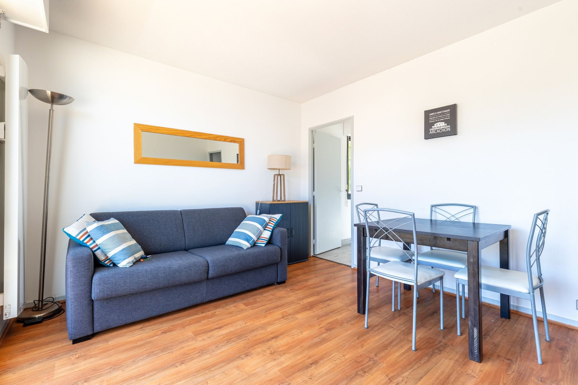 luxury apartment 3 Rooms for sale on ARCACHON (33120)